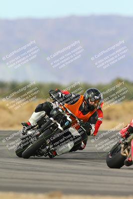 media/Feb-07-2025-CVMA Friday Practice (Fri) [[7034960ba2]]/3-Racer 3-NRS/Session 4 (Turn 16)/